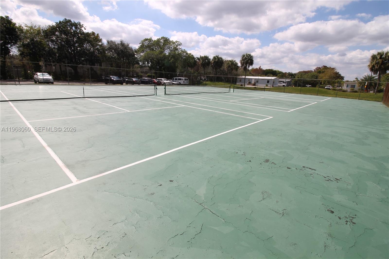 LAGO WEST CONDOMINIUM - Residential