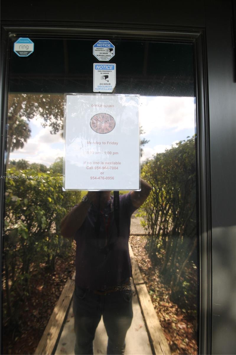 LAGO WEST CONDOMINIUM - Residential