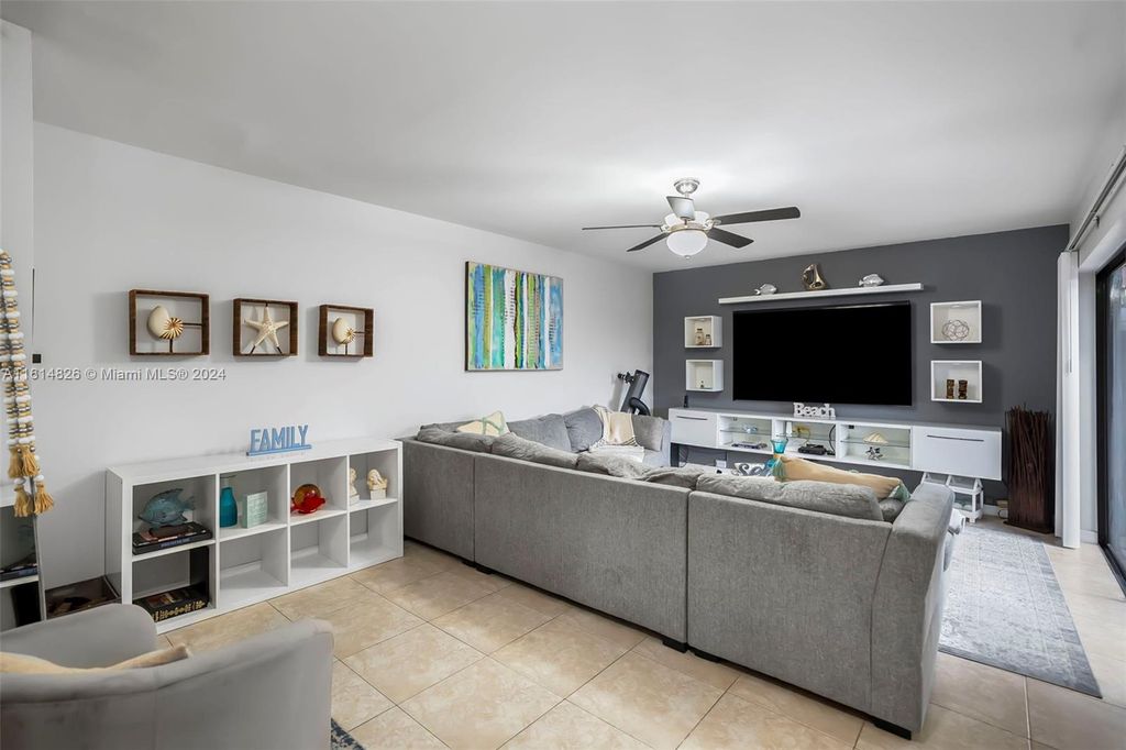 Photo of 7643 Courtyard Run, Boca Raton, FL 33433 (MLS # A11614826)