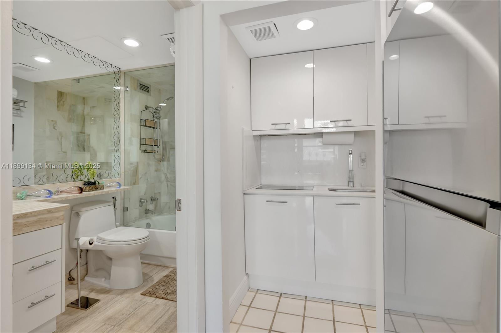 DAVID WILLIAM HOTEL CONDO - Residential Lease