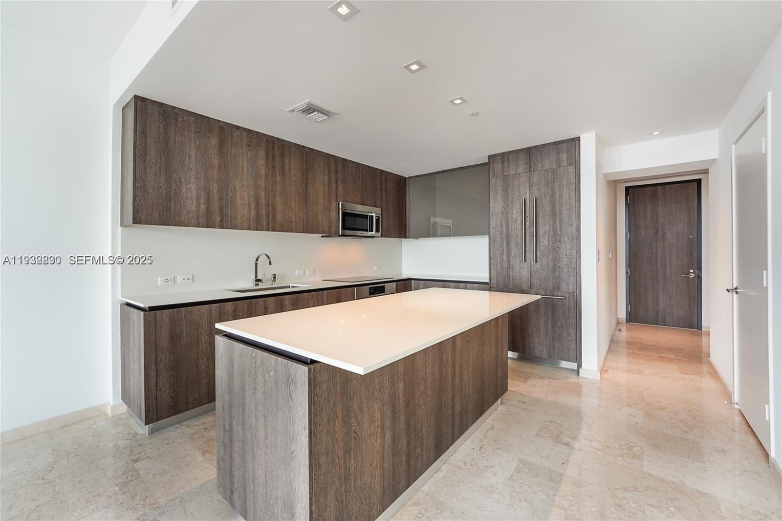 RISE CONDO - Residential Lease