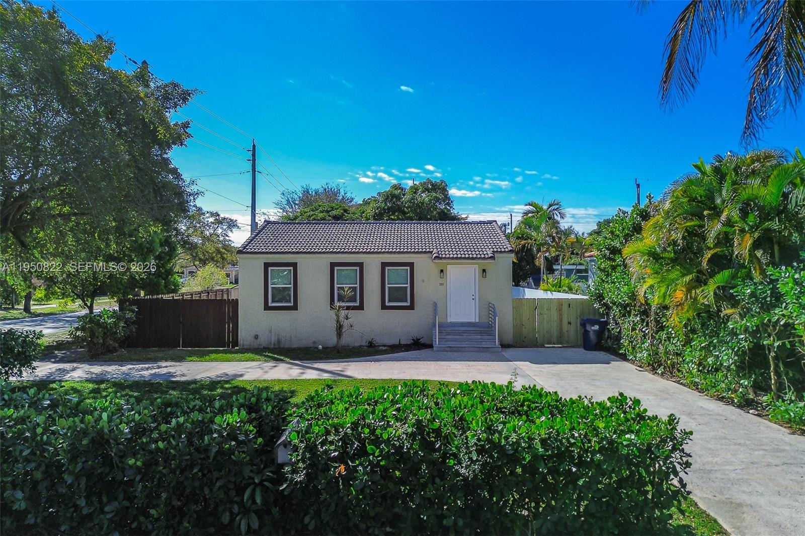 REV PL OF COUNTRY CLUB ES - Residential