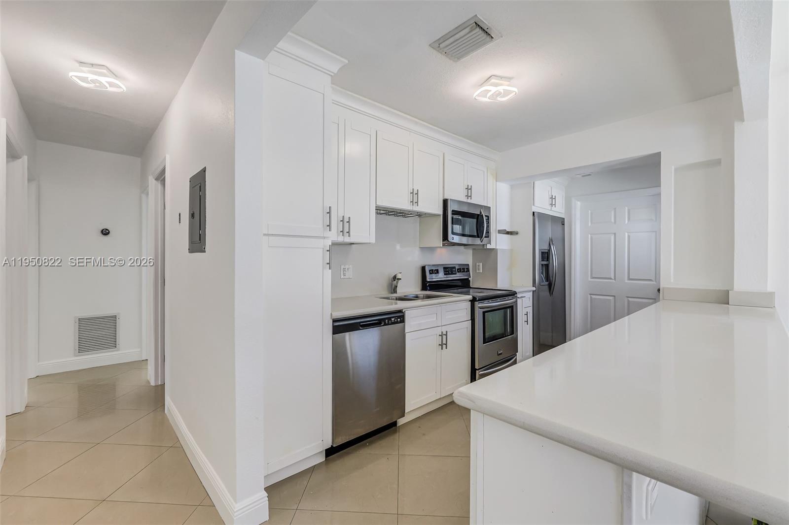 REV PL OF COUNTRY CLUB ES - Residential