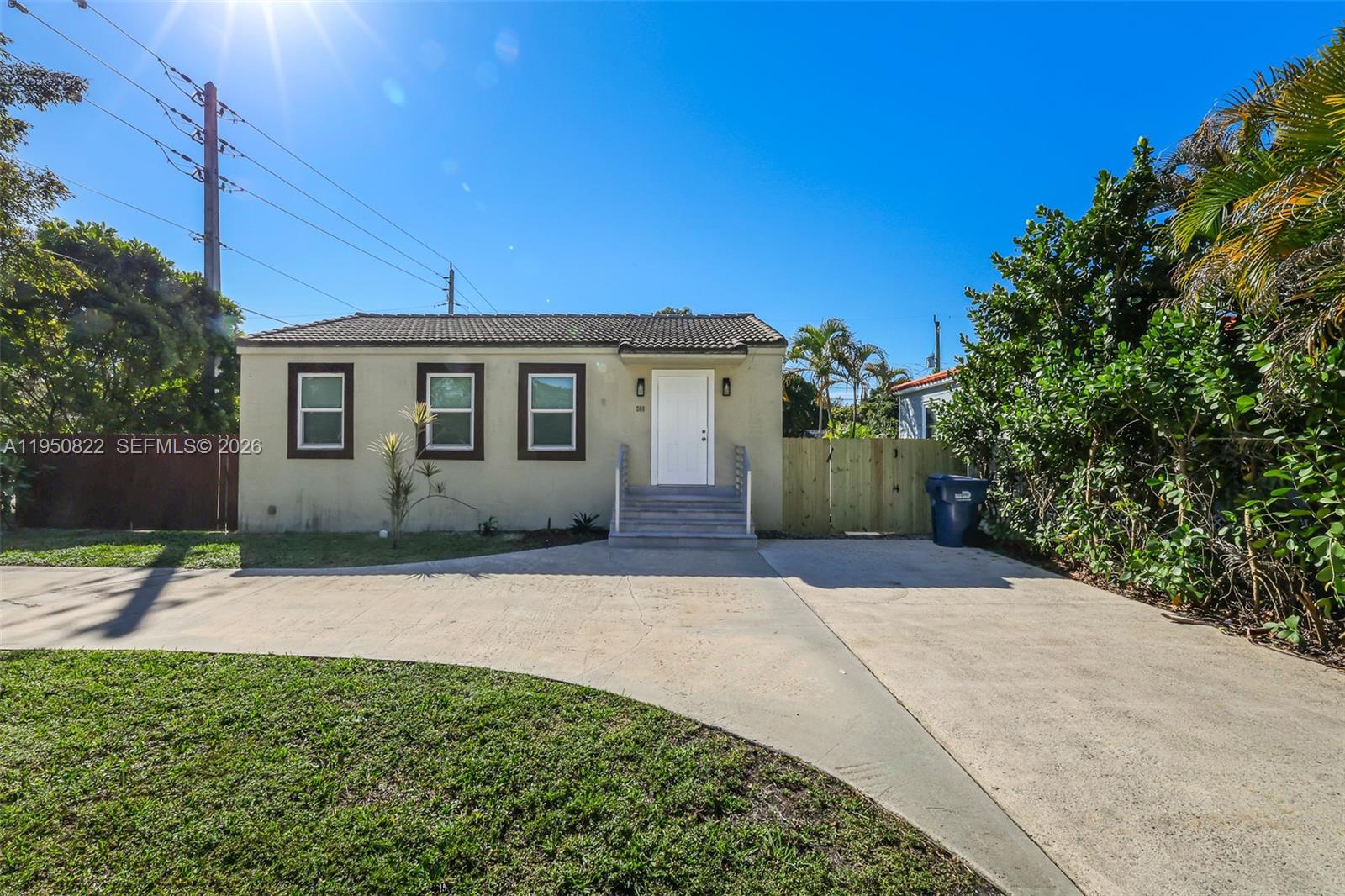 REV PL OF COUNTRY CLUB ES - Residential