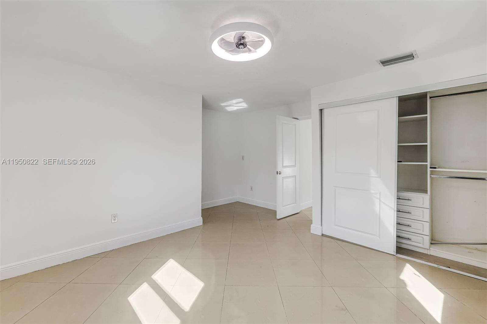 REV PL OF COUNTRY CLUB ES - Residential