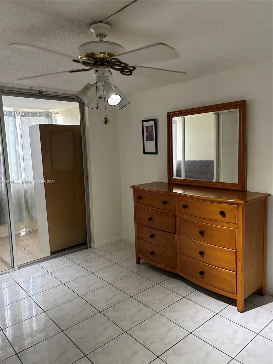 TURF CONDO - Residential Lease