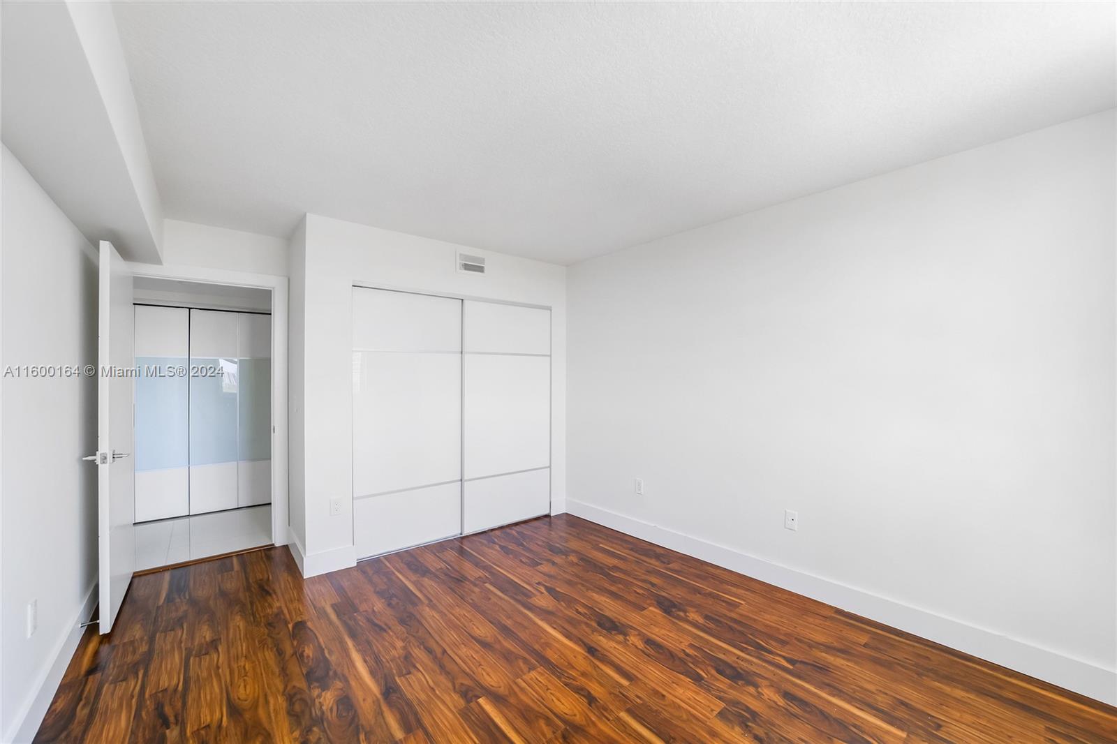 THE ASTON CONDO - Residential