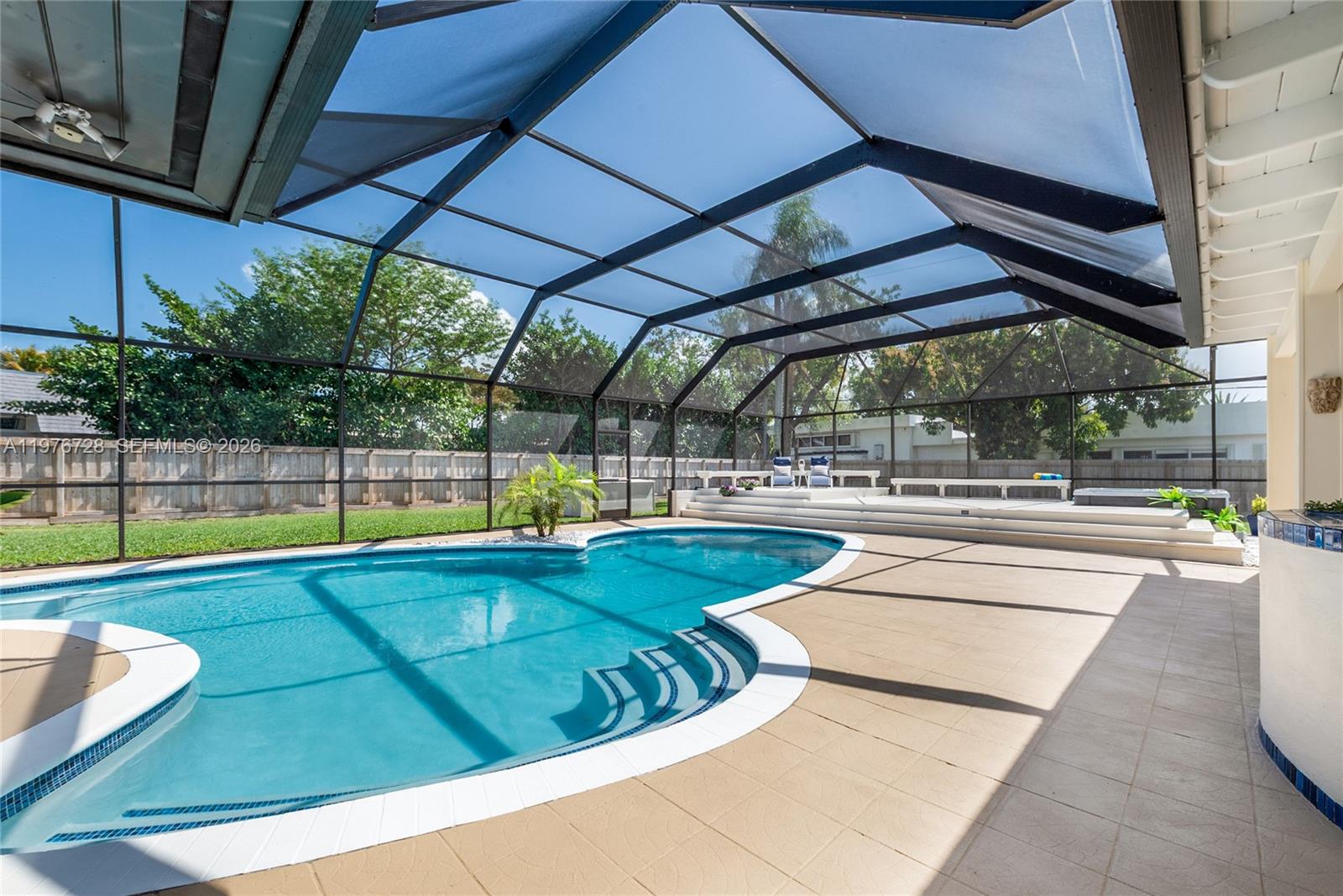 OMNI ESTATES 2ND ADDN - Residential