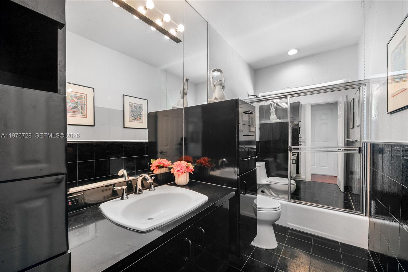 OMNI ESTATES 2ND ADDN - Residential