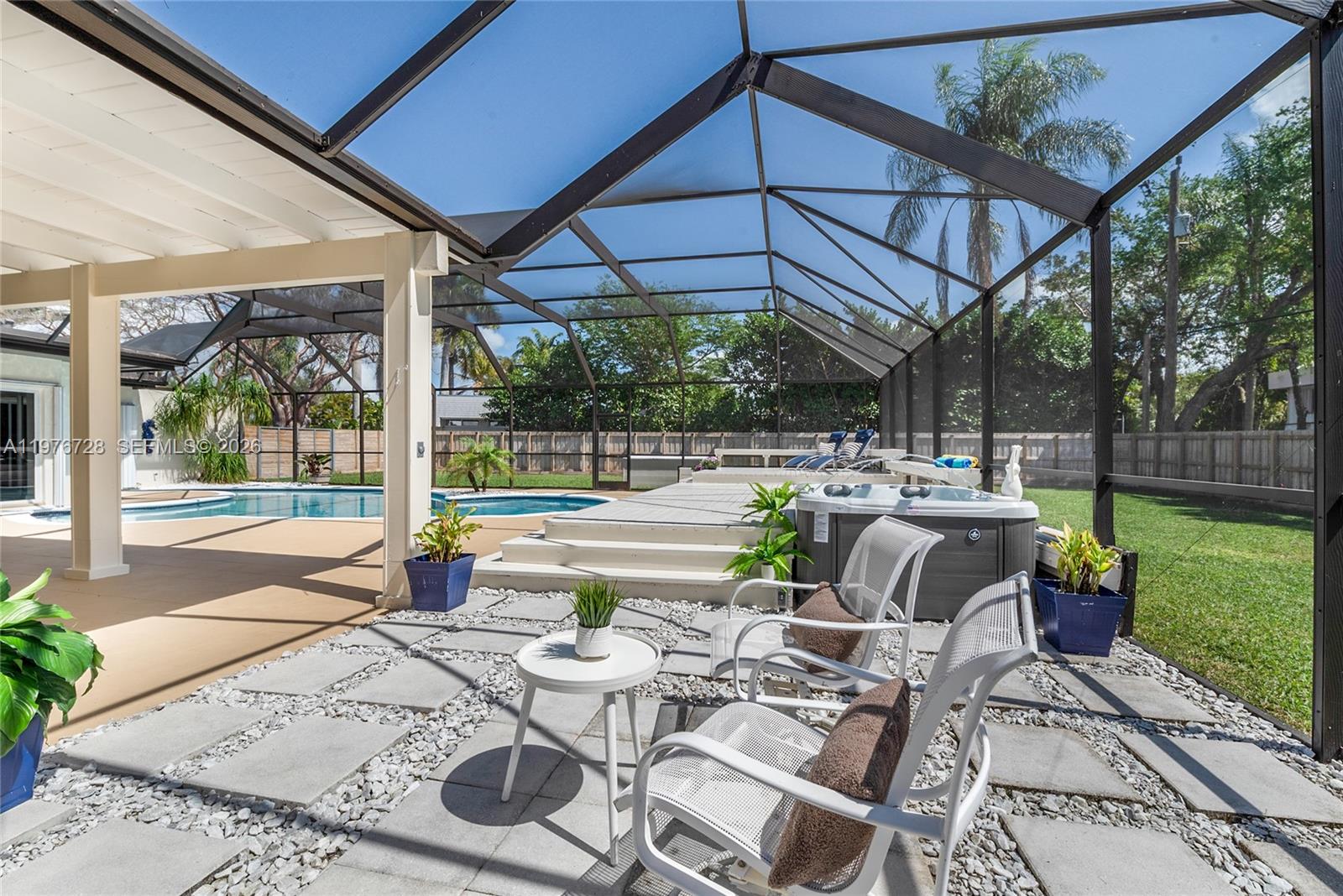 OMNI ESTATES 2ND ADDN - Residential