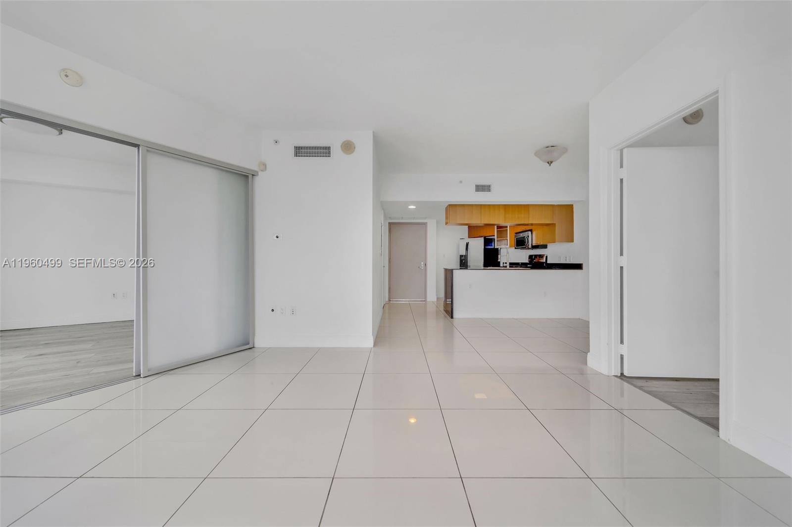 OPERA TOWER CONDO - Residential