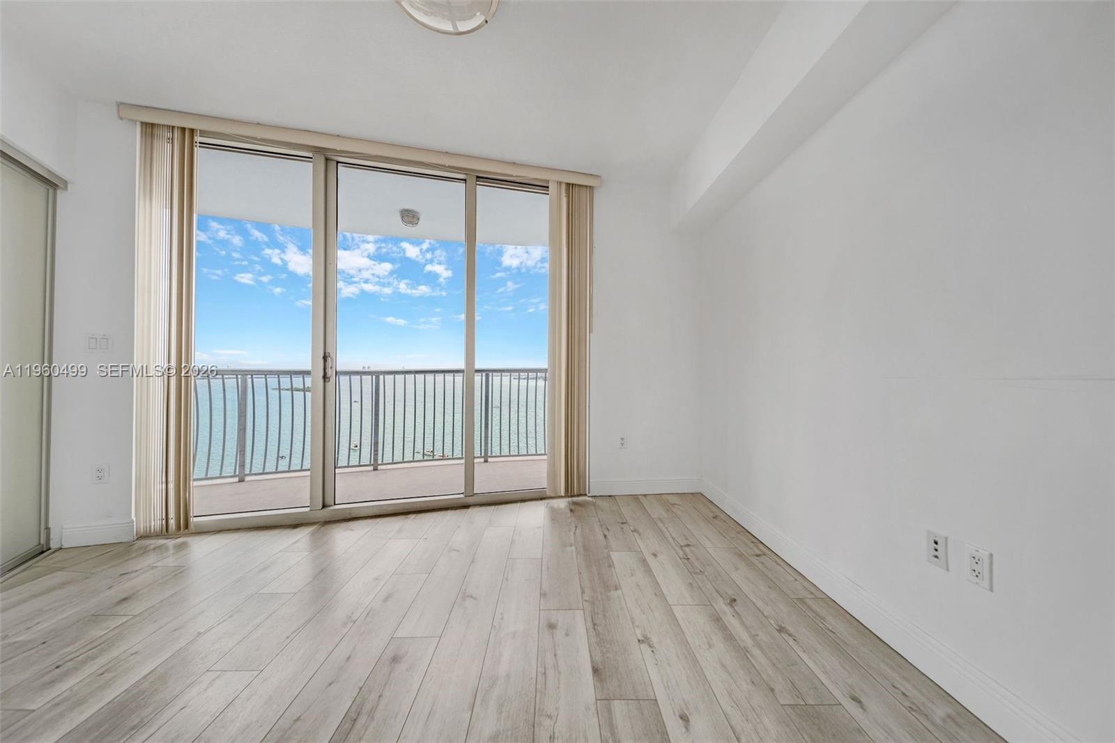 OPERA TOWER CONDO - Residential