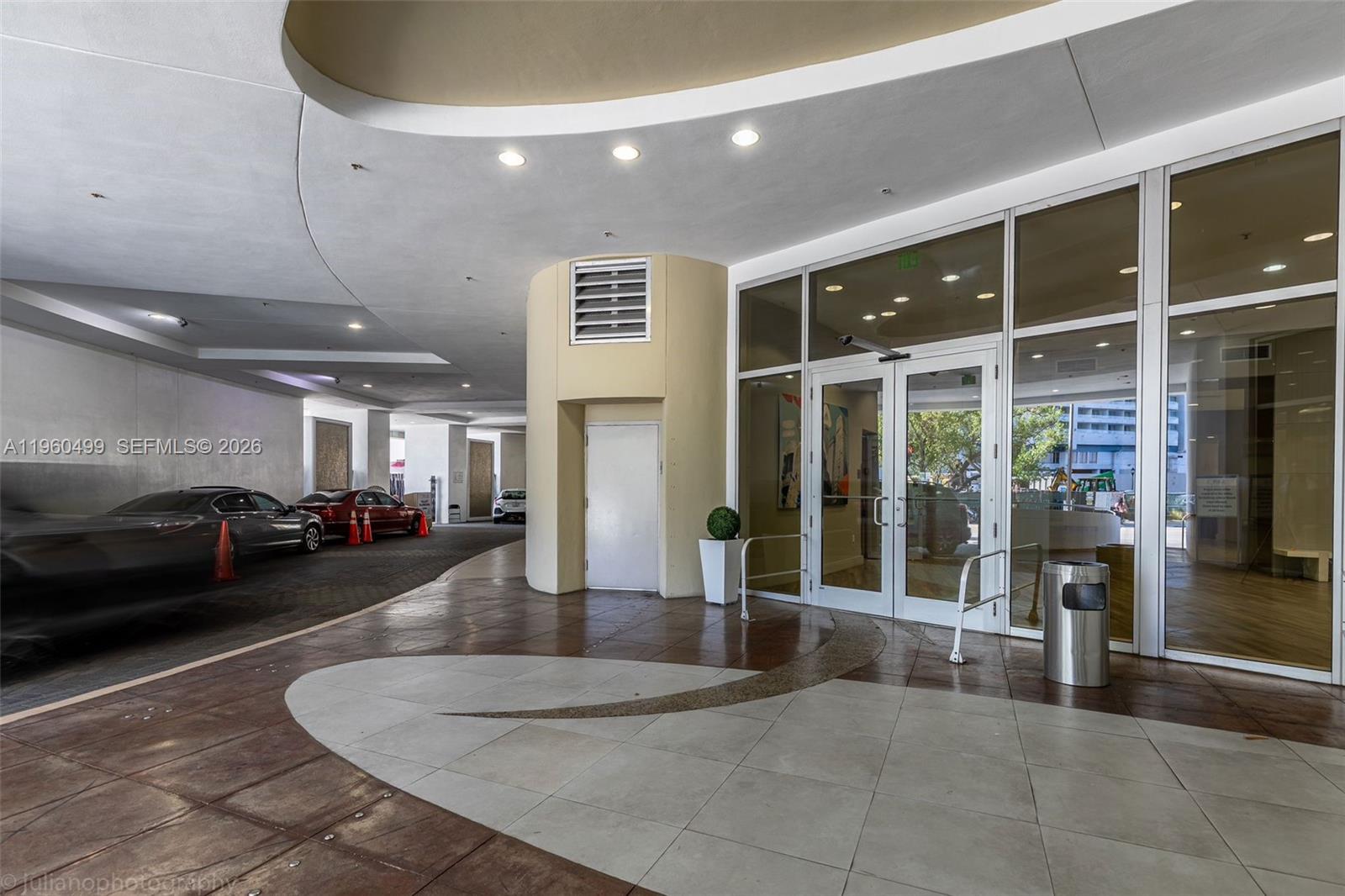 OPERA TOWER CONDO - Residential