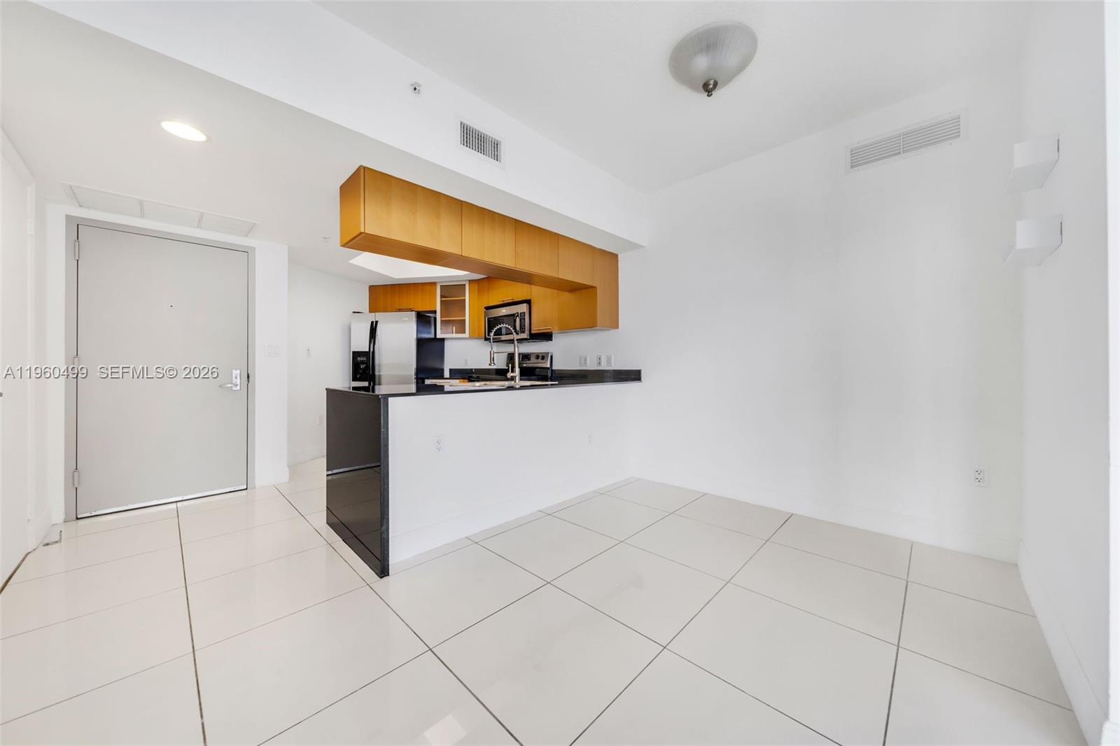 OPERA TOWER CONDO - Residential