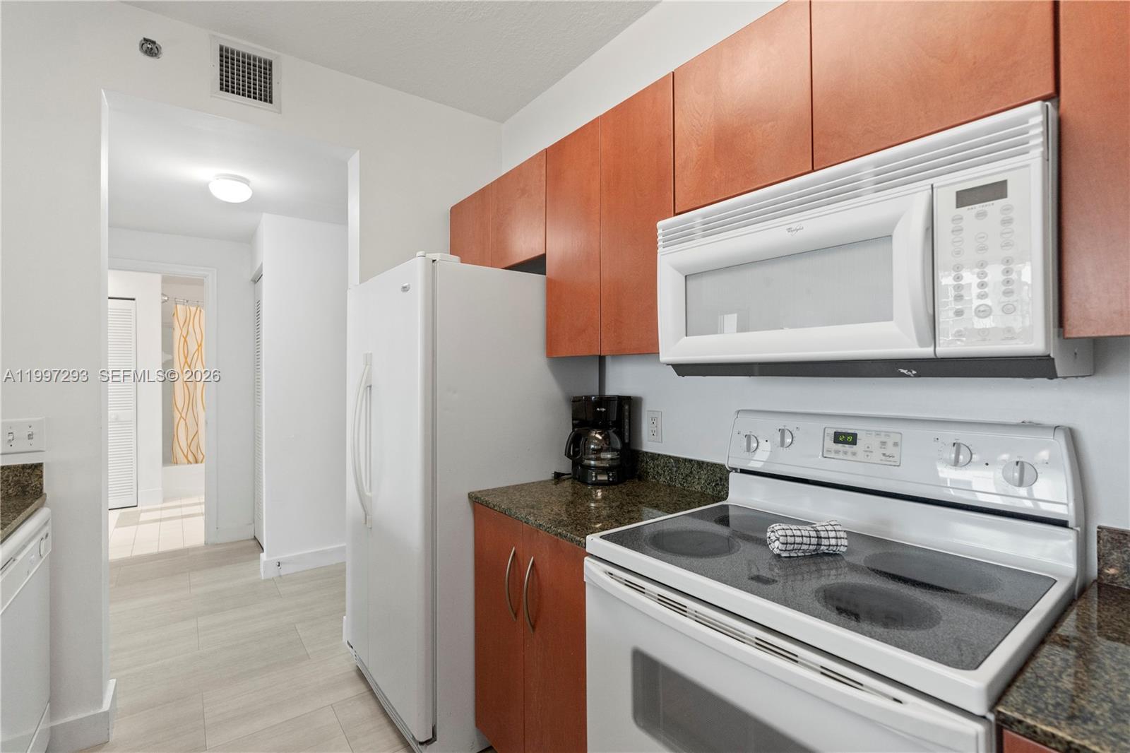 THE CLUB AT BRICKELL BAY - Residential