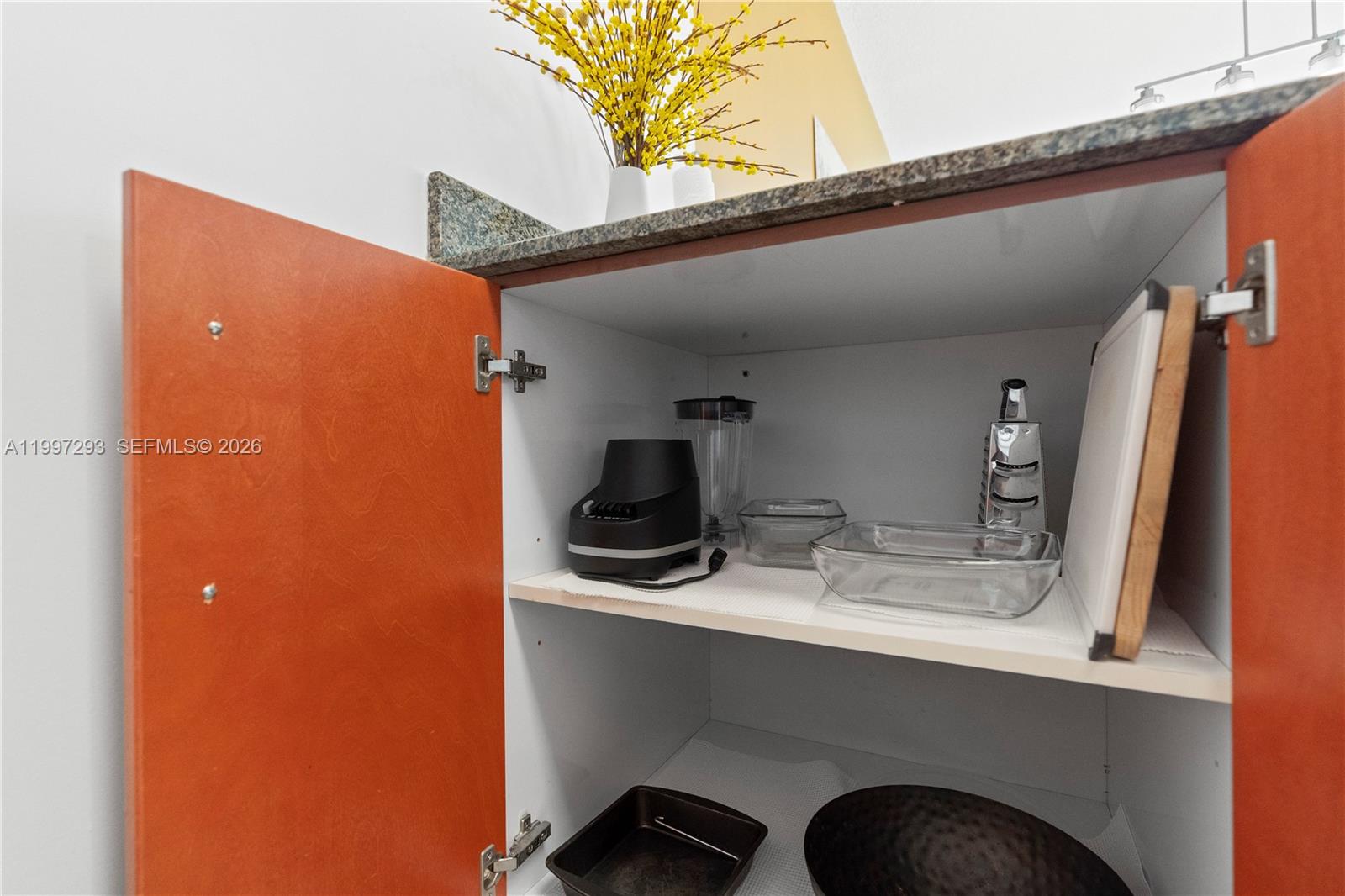 THE CLUB AT BRICKELL BAY - Residential