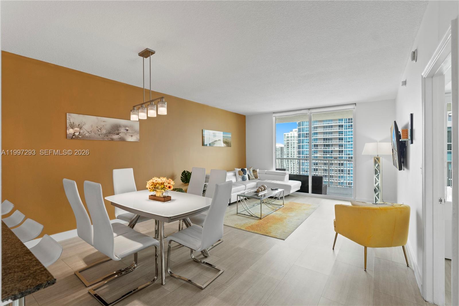 THE CLUB AT BRICKELL BAY - Residential
