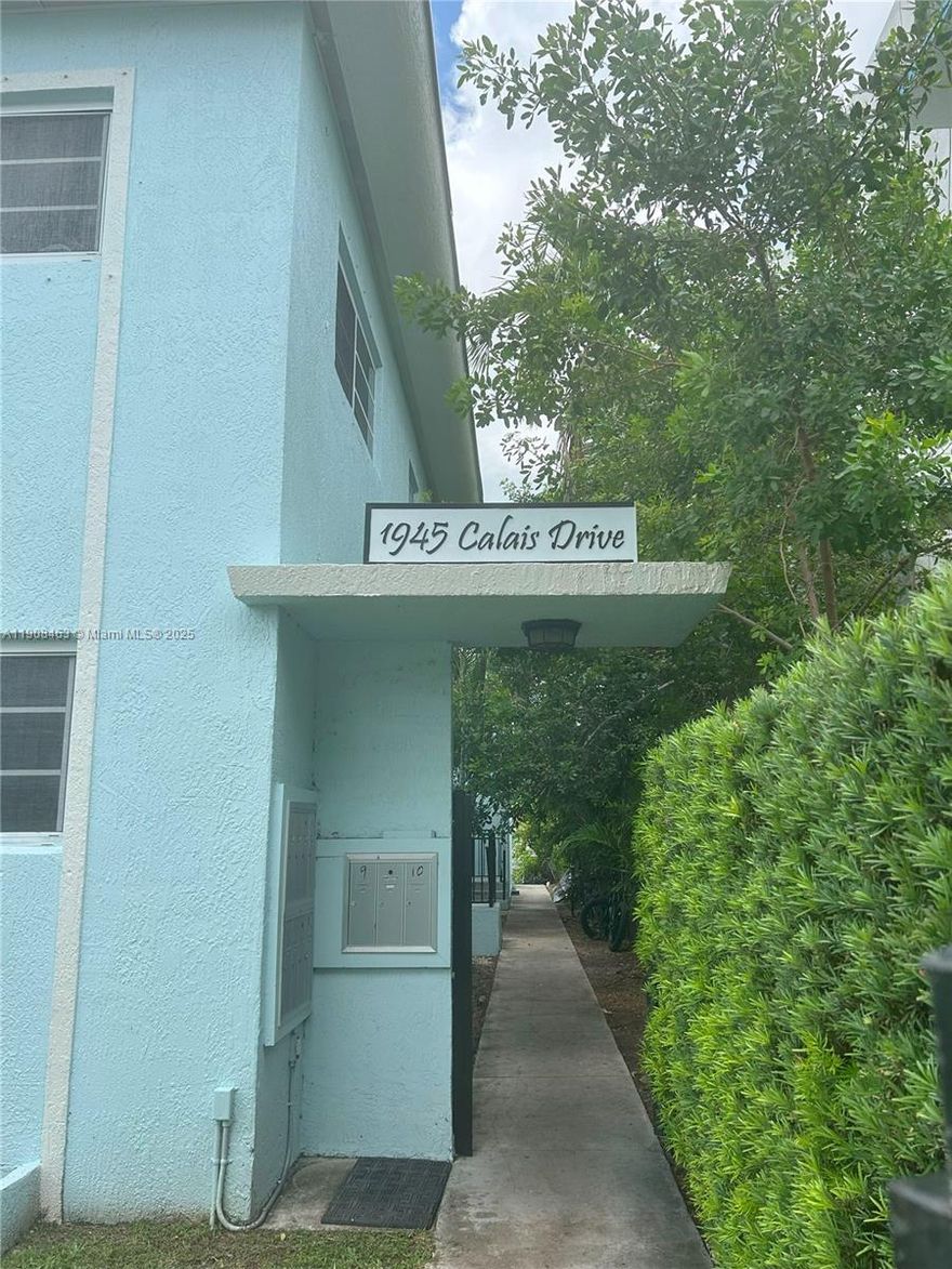 Discover Unit #2 at 1945 Calais Dr, a rare find in the heart of Miami Beach’s sought-after Normandy Isles neighborhood. This expansive 2-bedroom, 1-bath residence delivers the kind of open living space that’s becoming harder and harder to find in today’s market. You're surrounded by charming boutiques, vibrant eateries, and just minutes from the sand. The canal views outside offer a tranquil backdrop for relaxing and soaking up Miami's vibes. It's city convenience meets island serenity. This unit is a hidden gem that won’t stay hidden for long. Don't miss your opportunity! With a credit score of 650 or higher, your monthly income at 2.5x the rent, and only one deposit, this beauty can be yours. To waive the credit score req, you may provide an extra deposit. Schedule a showing today!