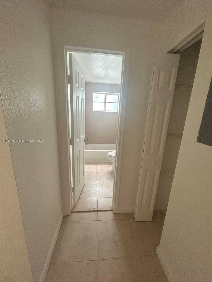 NORMANDY WATERWAY SUB - Residential Lease