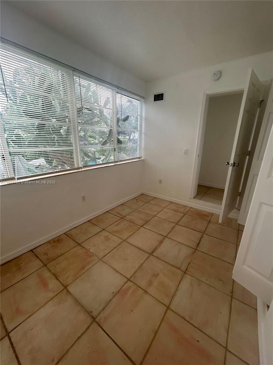 NORMANDY WATERWAY SUB - Residential Lease