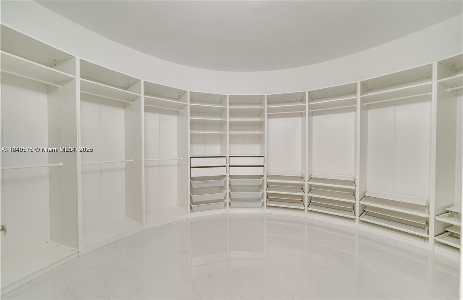 EVERGLADES SUGAR & LAND - Residential Lease