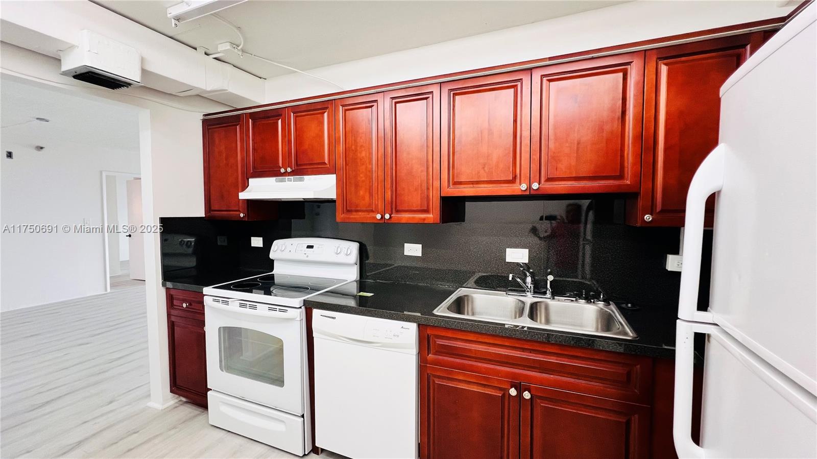 WATERVIEW CONDO - Residential