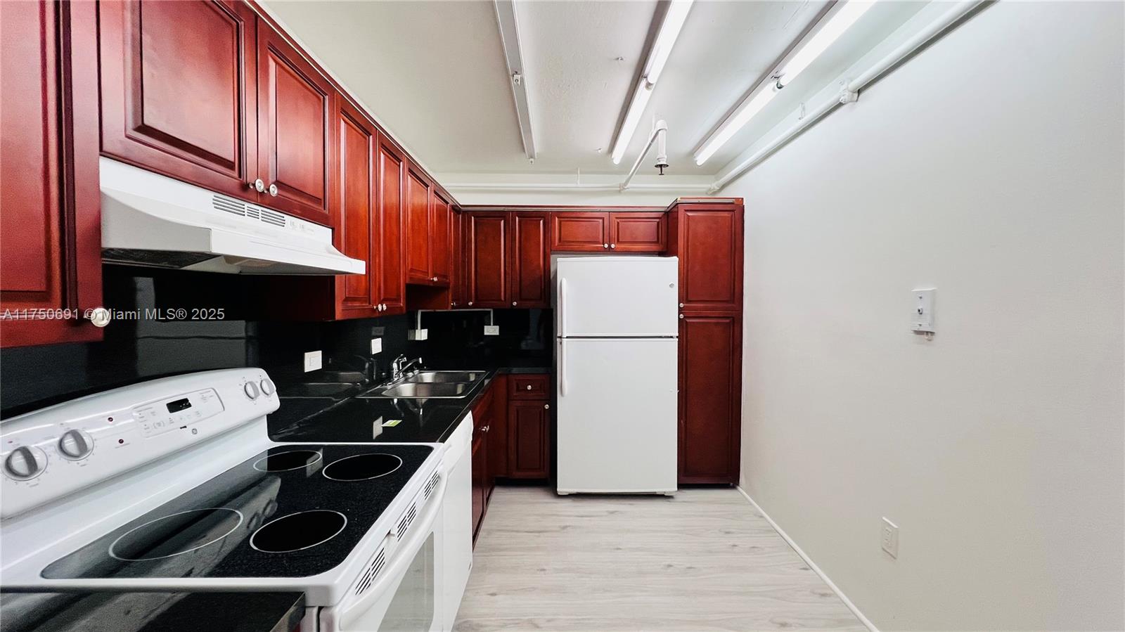 WATERVIEW CONDO - Residential