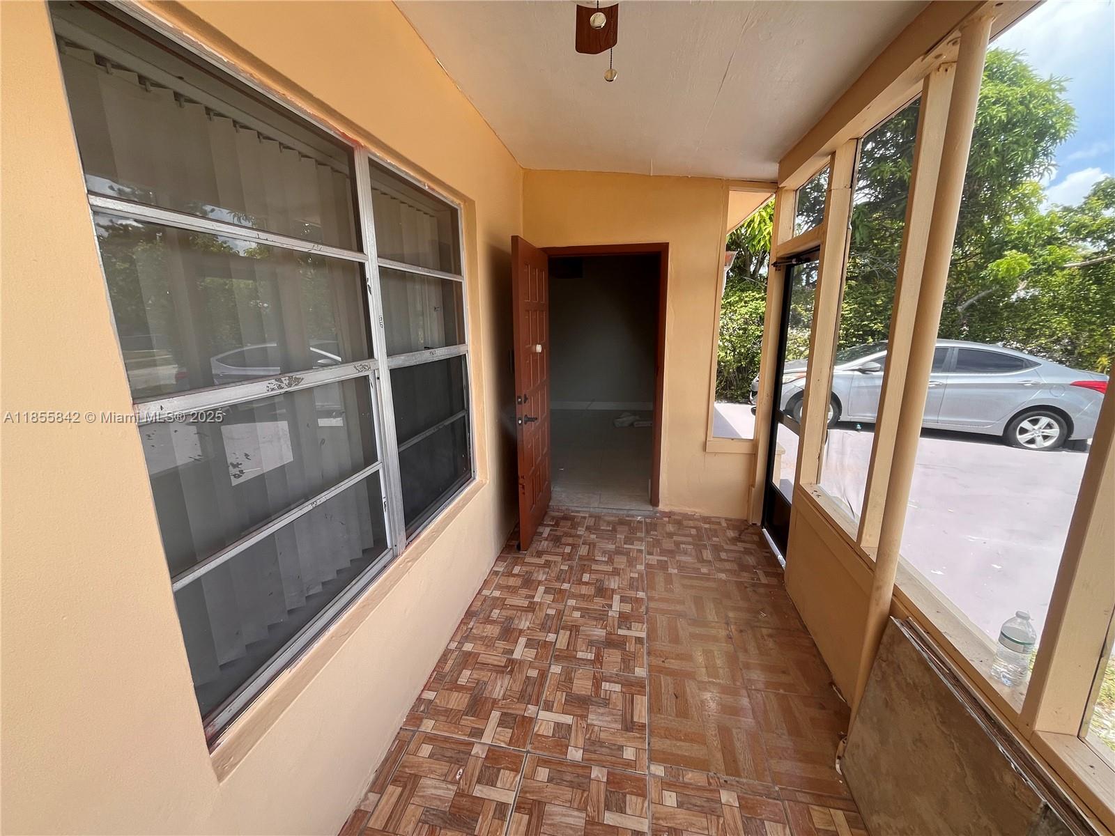1330 NE 212 terr