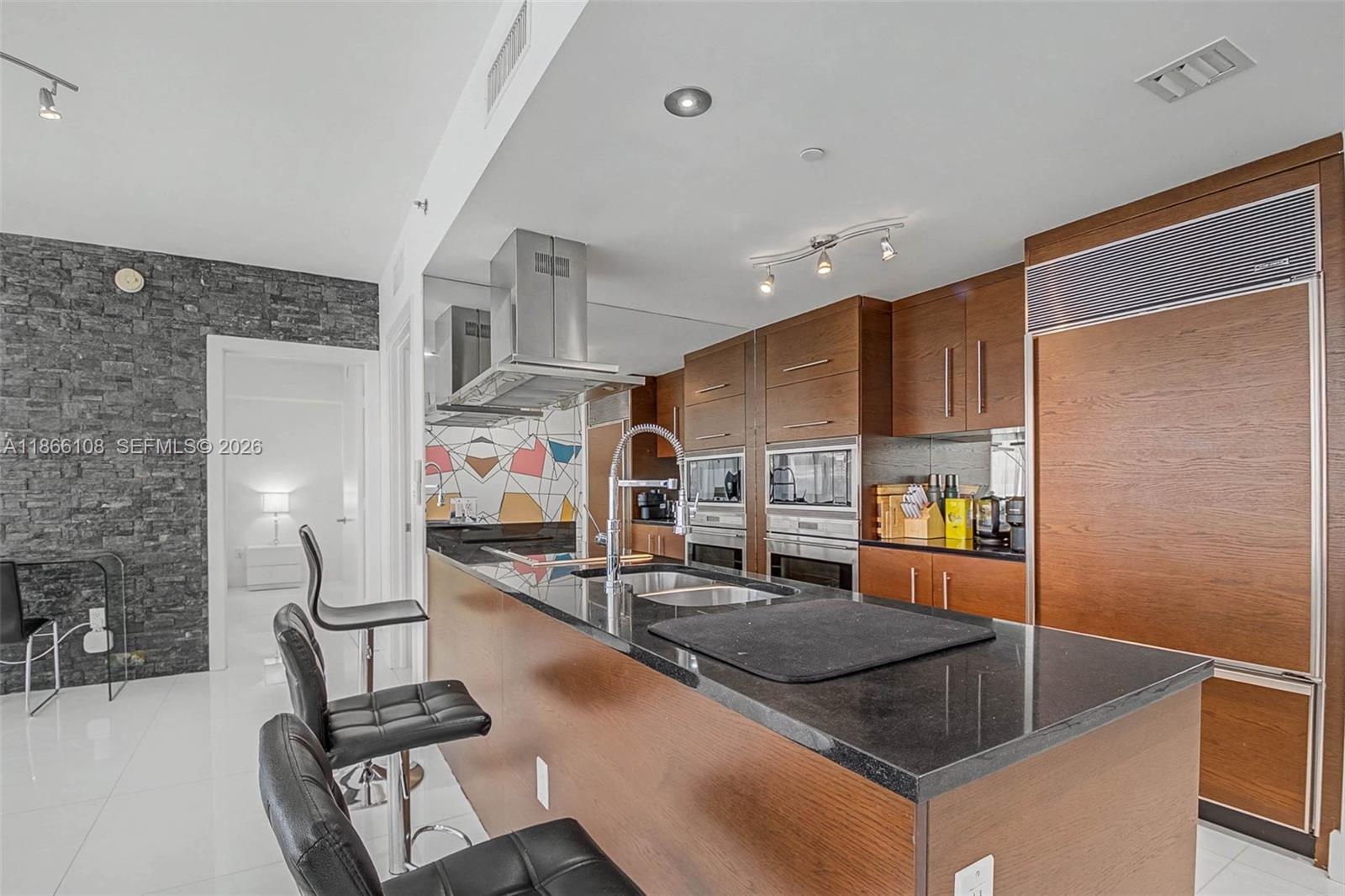 ICON BRICKELL 2 - Residential