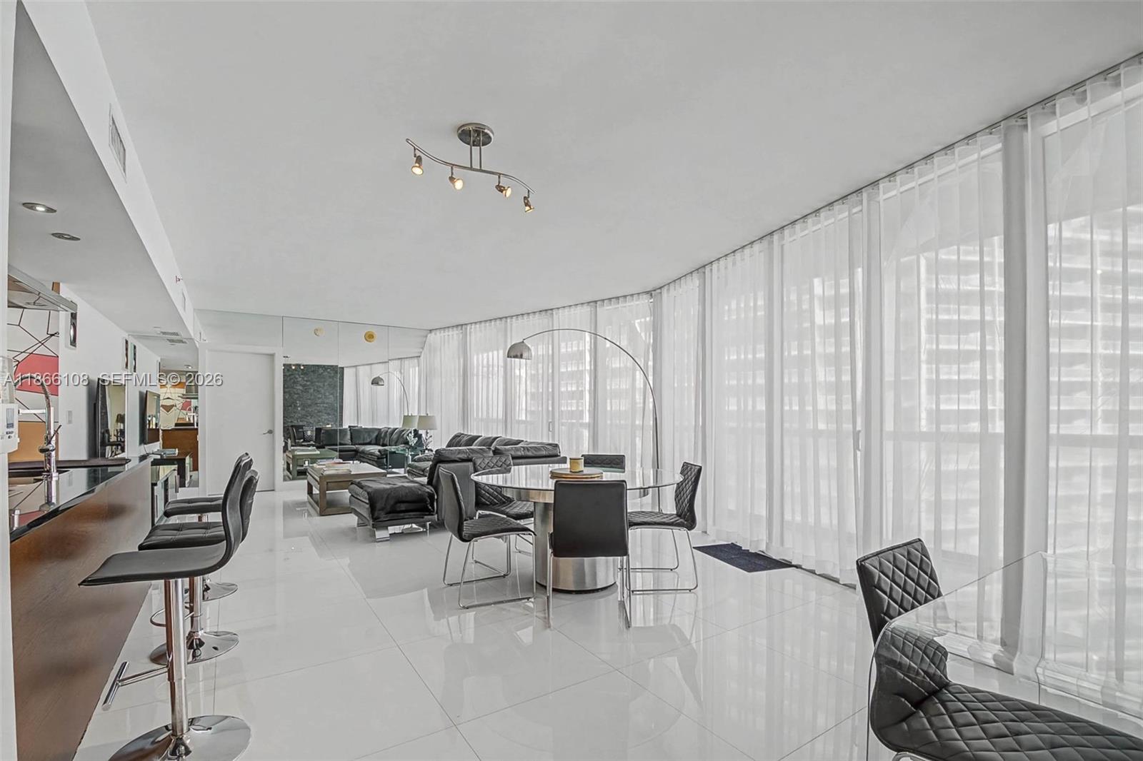 ICON BRICKELL 2 - Residential