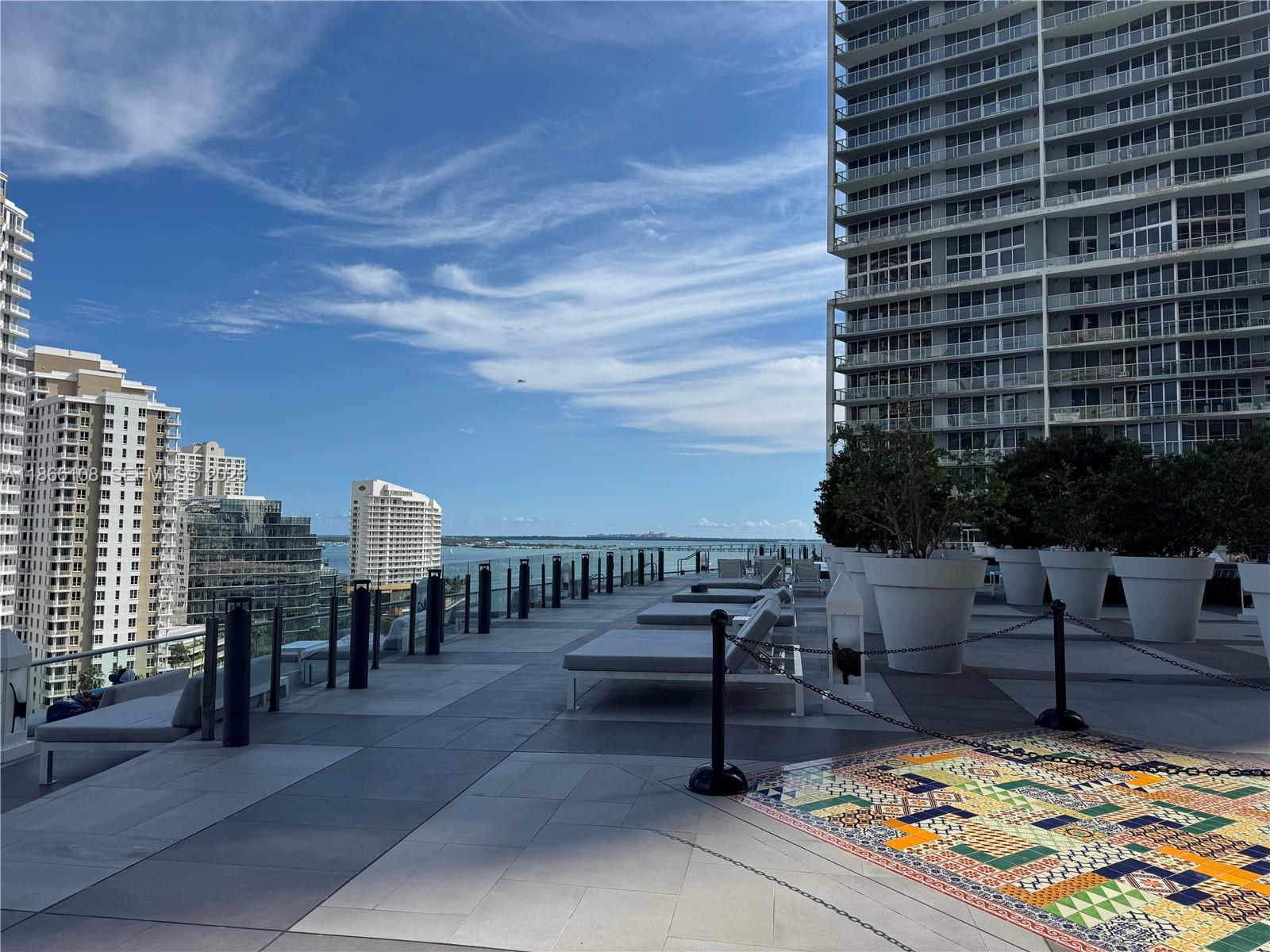 ICON BRICKELL 2 - Residential