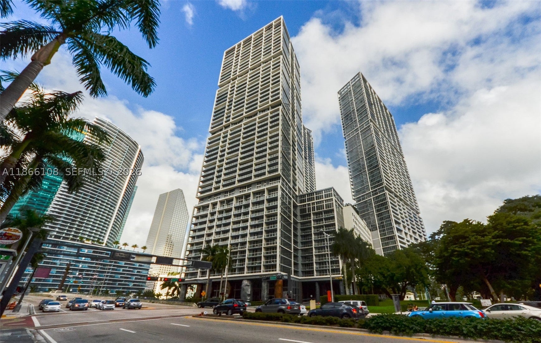 495 Brickell Ave 3504