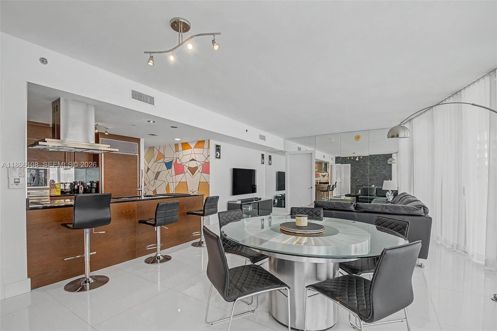 ICON BRICKELL 2 - Residential