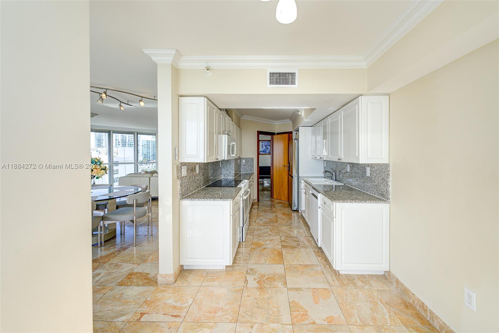 SANDS POINTE OCEAN BEACH - Residential