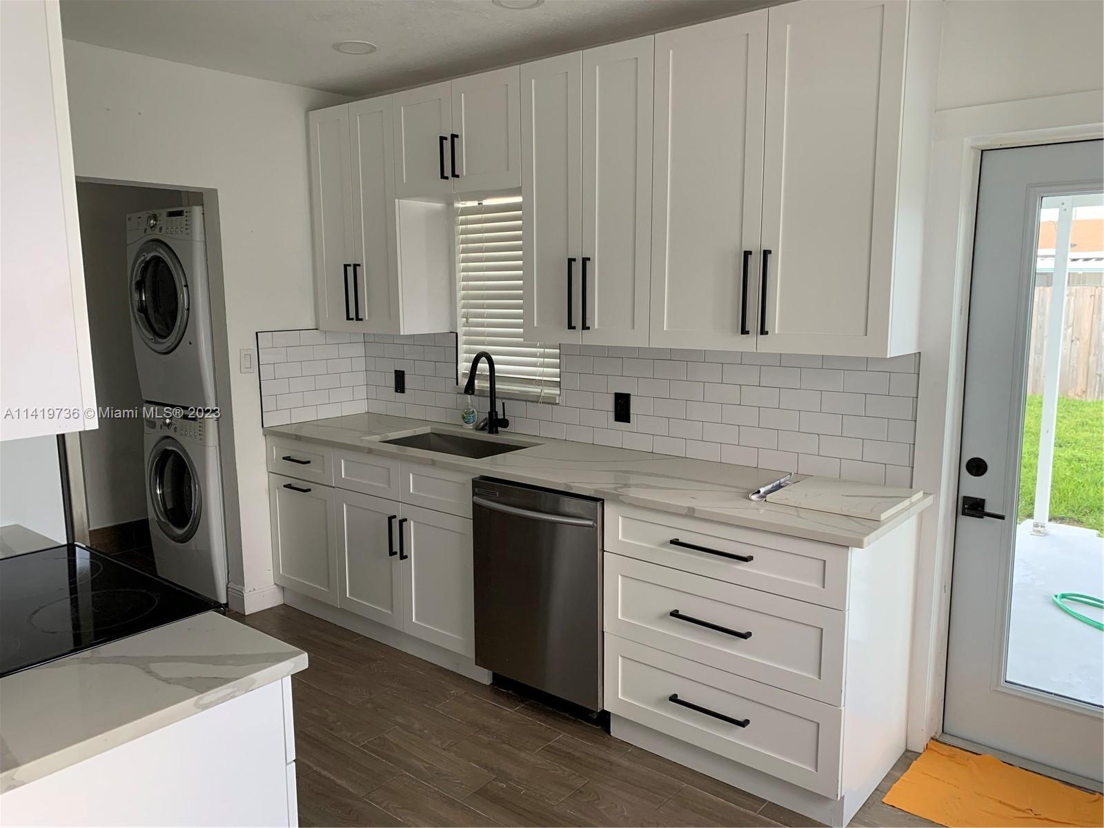 IDEAL HOMES SUB NO 4 - Residential