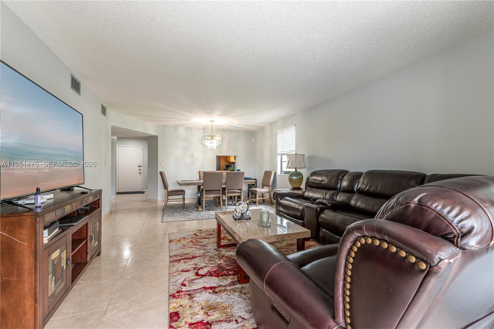 LAKES OF CARRIAGE HILLS - Residential