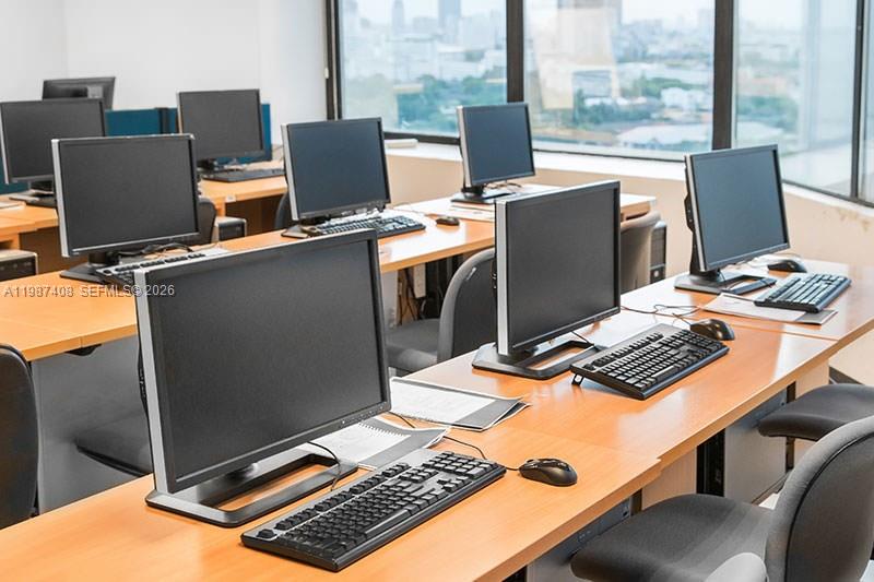 KINGSLEY AT CENTURY VILLA - Residential