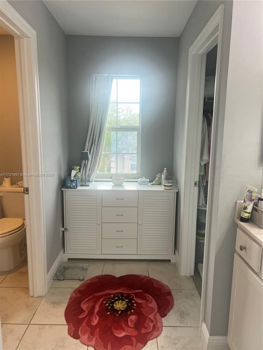 PALM BREEZES CLUB - Residential