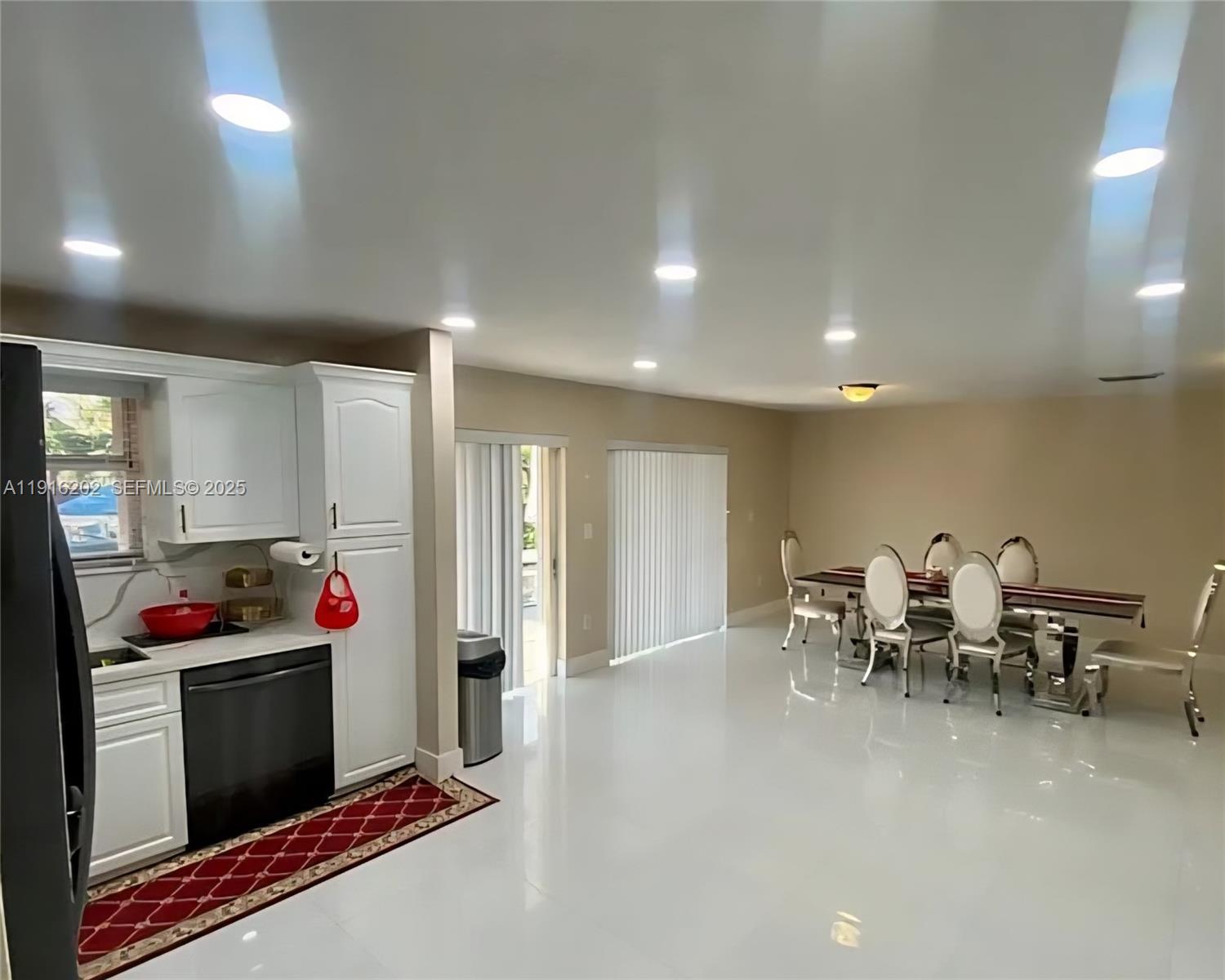 CENTENNIAL SEC 2 - Residential Lease