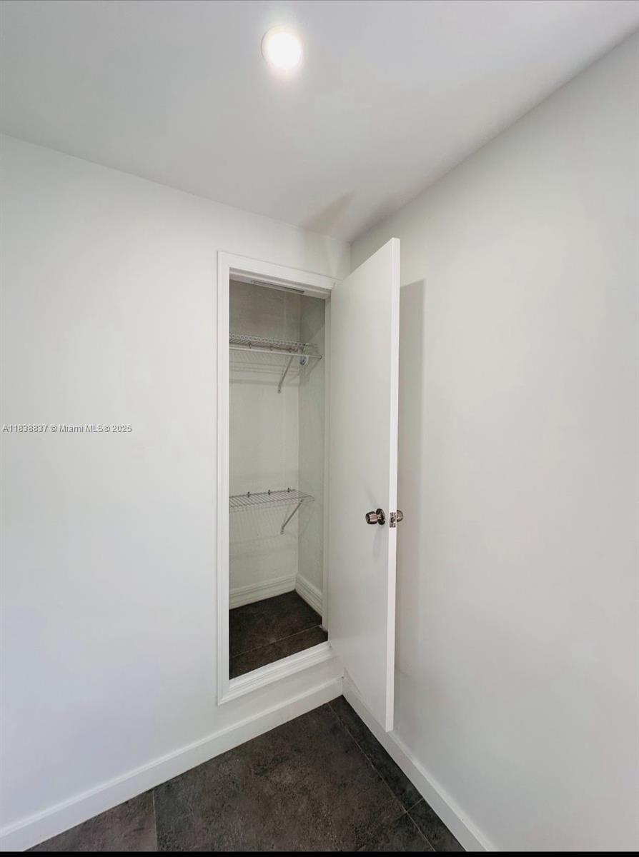 5541 NW Miami Ct 3