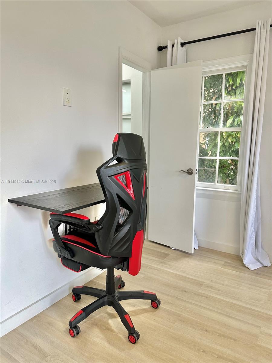 ALTOS DEL MAR NO 3 - Residential Lease