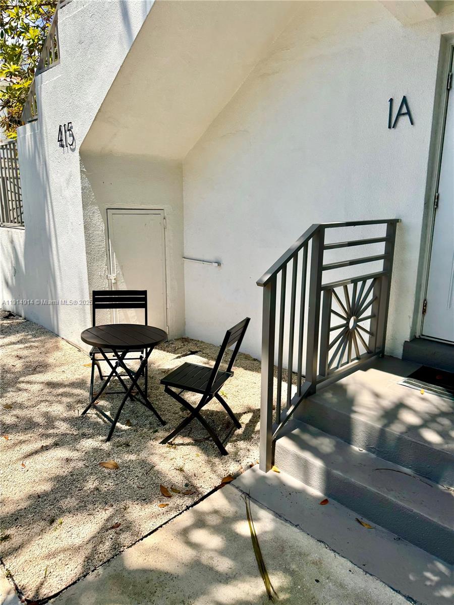 ALTOS DEL MAR NO 3 - Residential Lease