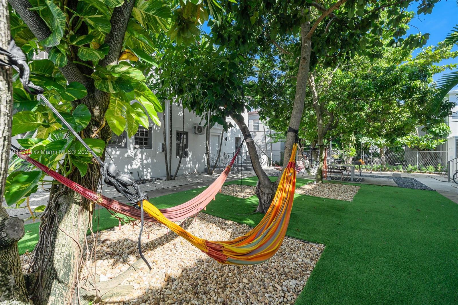 ALTOS DEL MAR NO 3 - Residential Lease