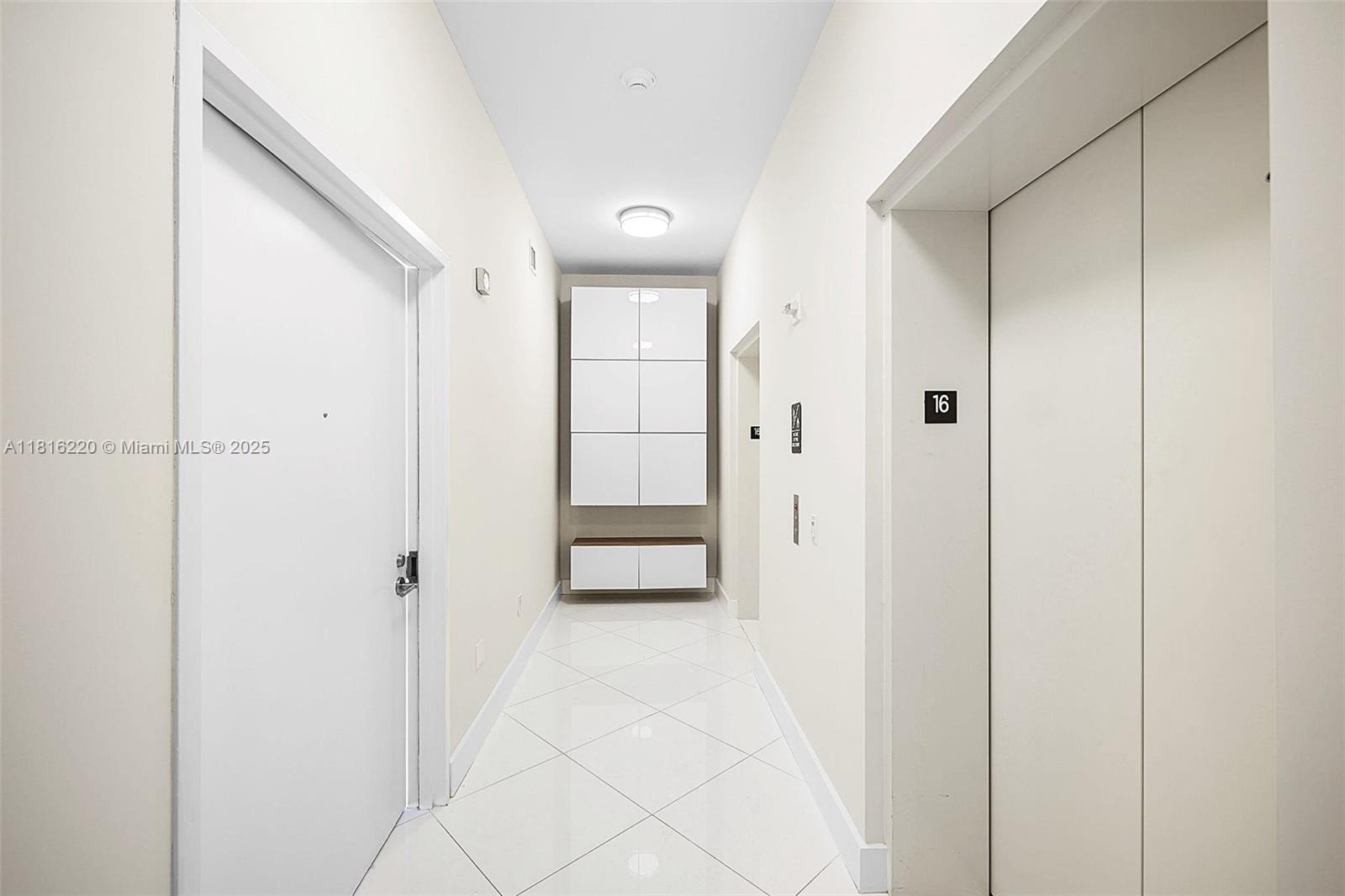 PARAMOUNT BAY CONDO - Residential Lease