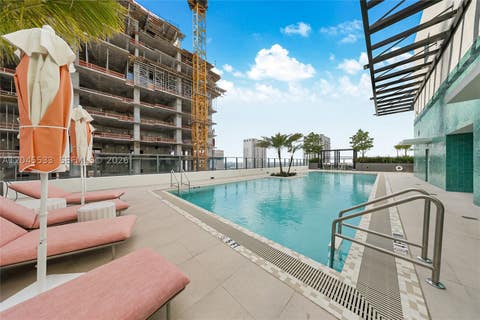 Tiny photo for 11 NE 6th St #3209, Miami, FL 33132 (MLS # A12045533)