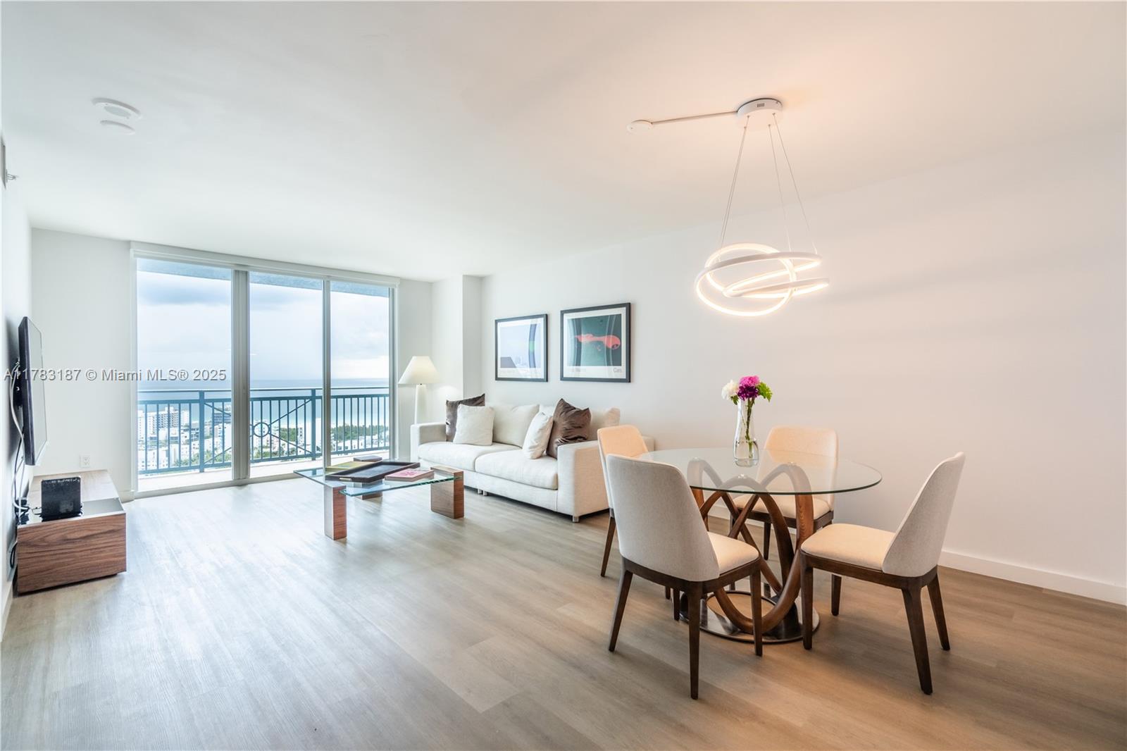 YACHT CLUB AT PORTOFINO C - Residential Lease