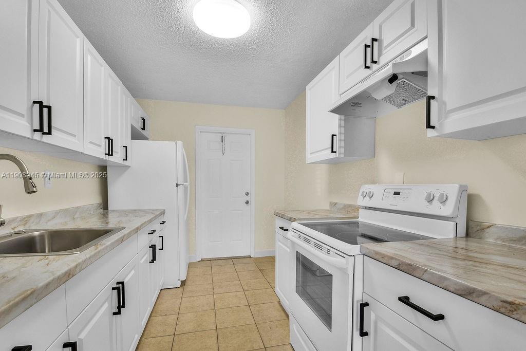 KINGS GARDENS SEC THREE - Residential