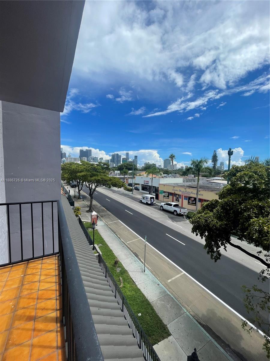 EL BOSQUE AT LITTLE HAVAN - Residential