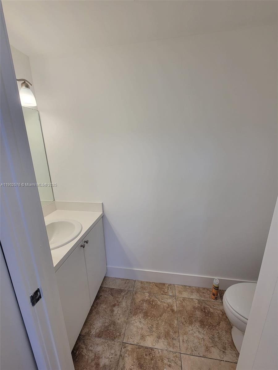 ROYAL POINCIANA VILLAGE C - Residential Lease