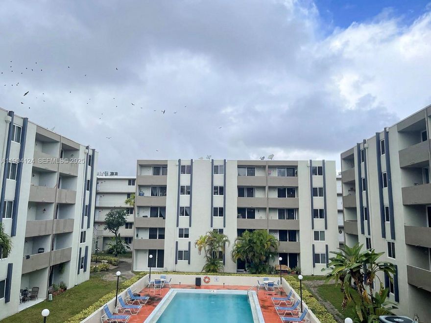 Spacious 2-Bedroom Apartment in Zamari Lake, Hialeah Gardens
MOVE IN WITH ONLY FIRST AND LAST MONTH !

Welcome to your new home in the heart of Hialeah Gardens! This bright and spacious 2-bedroom, 2-bathroom apartment offers comfort, convenience, and style. Located in the desirable Zamari Lake community, you'll enjoy serene lake views, easy access to major highways, and proximity to shopping, dining, and schools.

Features include:

Open-concept living and dining area

Modern kitchen with stainless steel appliances

In-unit washer and dryer

Private balcony with lake views

Assigned parking two spaces

Community pool and green spaces